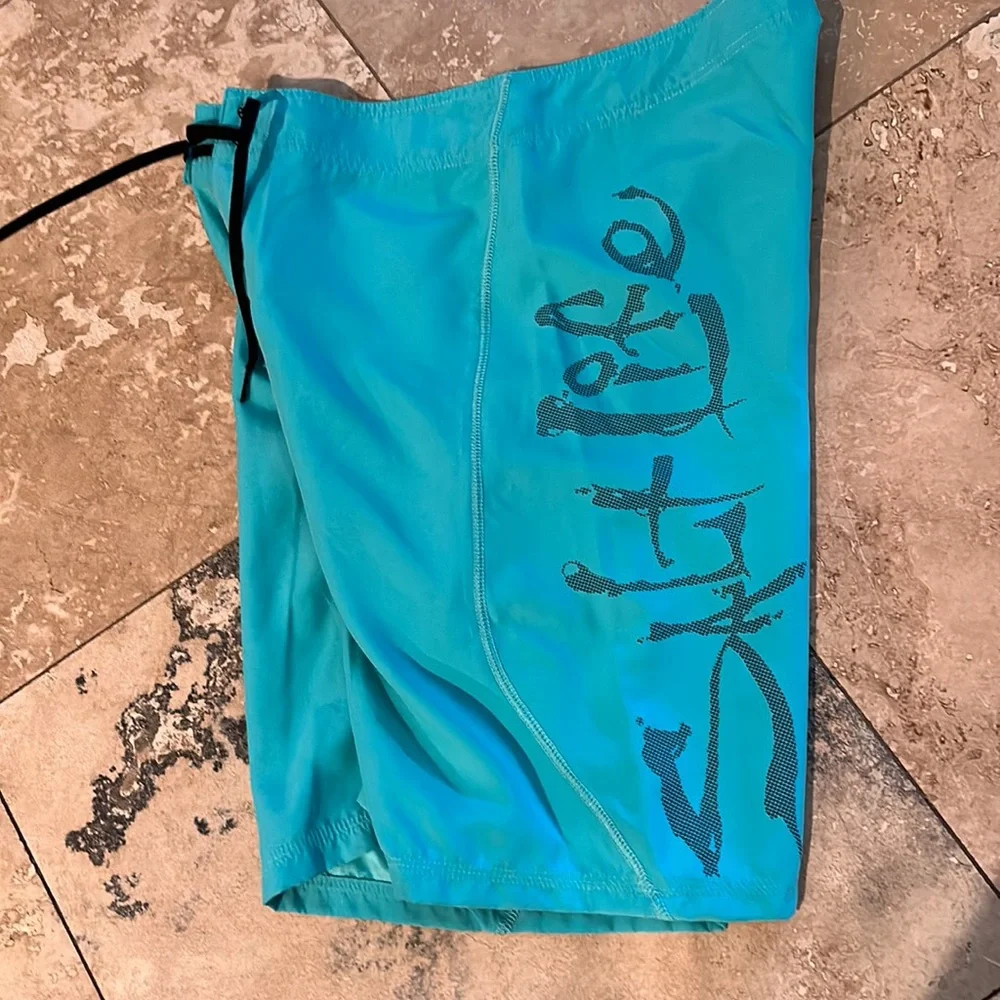 Men’s Sallt Life SL X-QD  Board Shorts 32 teal blue/green color skull